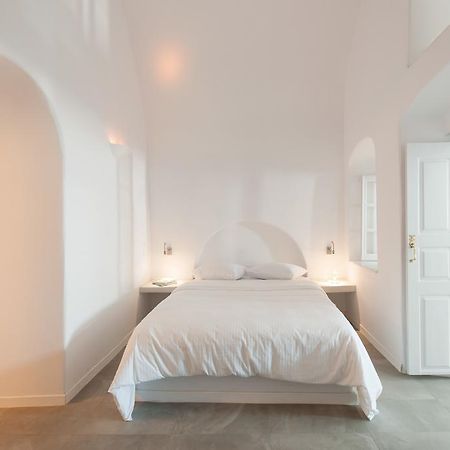 Evmenia Luxury Cave Villa เอีย ภายนอก รูปภาพ